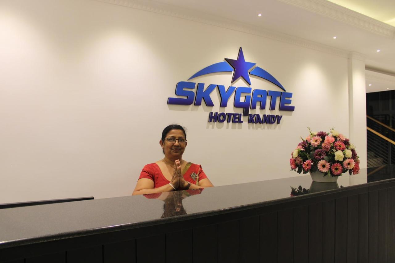 Sky Gate Kandy Exteriör bild